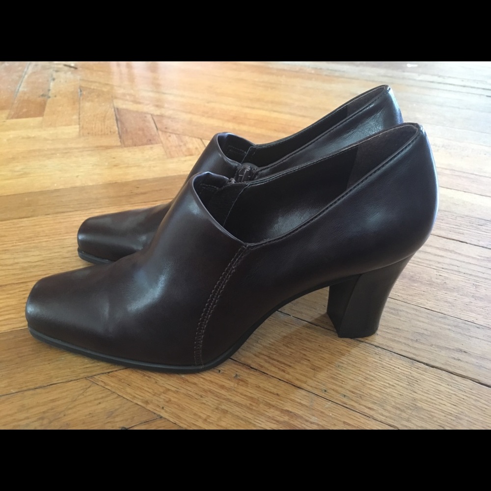 FRANCO SARTO Brown heels